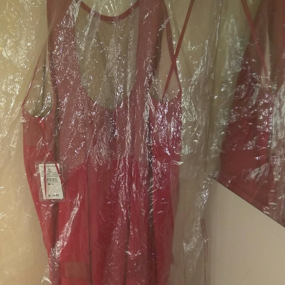 Dress - Picture 4 of 4
